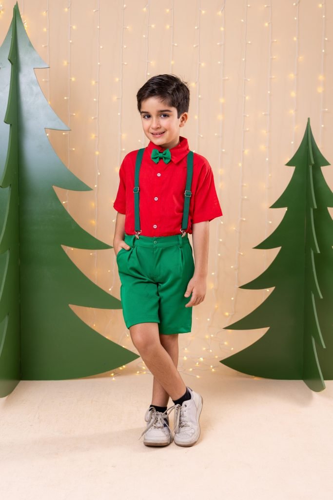 Conjunto Miss Cherry Henry Camisa Vermelha Suspensorio Verde
