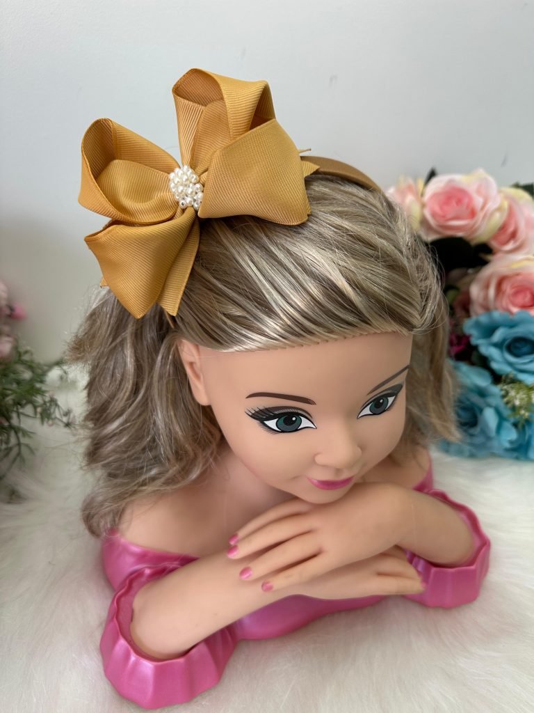 Tiara Belli Juliana Dourada