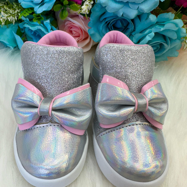 Tênis Bota Encanto de Criança Lacinho Prata Glitter Rebeca